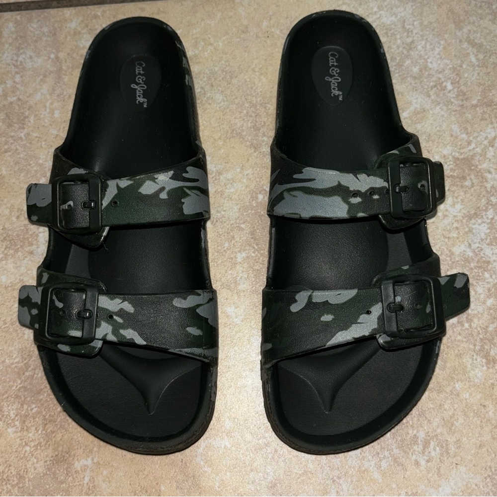 Cat & Jack Green Sandals with Adjustable Straps